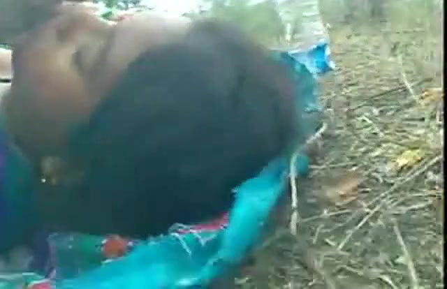 mature bhabhi inky blueari mmsex in open fields