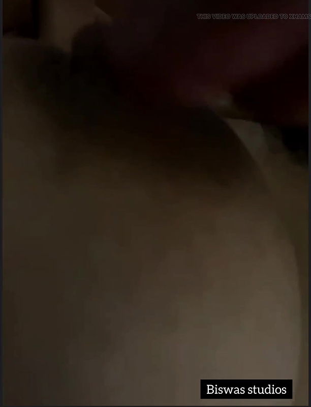 Desi Bhabhi ne nadaan devar ko chodna sikhaya lund pakad pakad ke