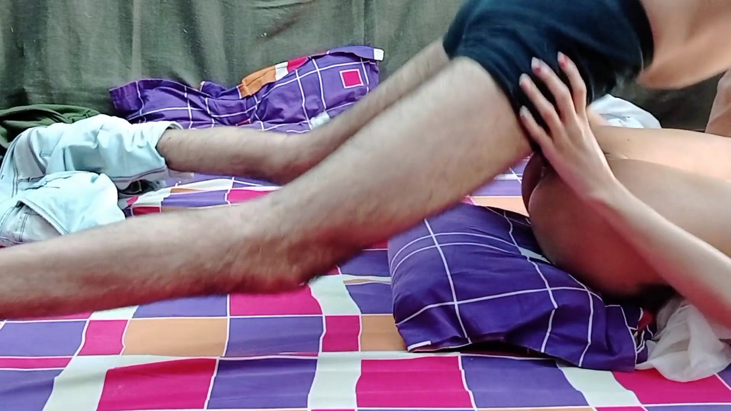 Desi bhabhi seduce her brother in low when her husband on bussines toor. DESIFILMY45 SLIMGIRL XHAMSTER SEX VIDEO HINDI