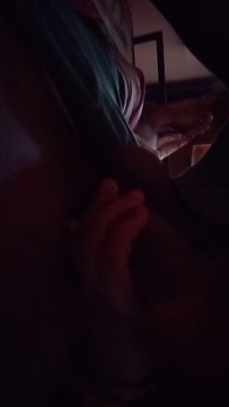 Desi bhabi , gr me akeli bhabi ne land land chusa Desi bhabi blowjob