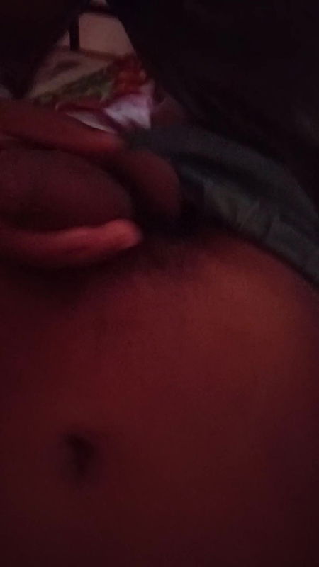 Desi bhabi , gr me akeli bhabi ne land land chusa Desi bhabi blowjob