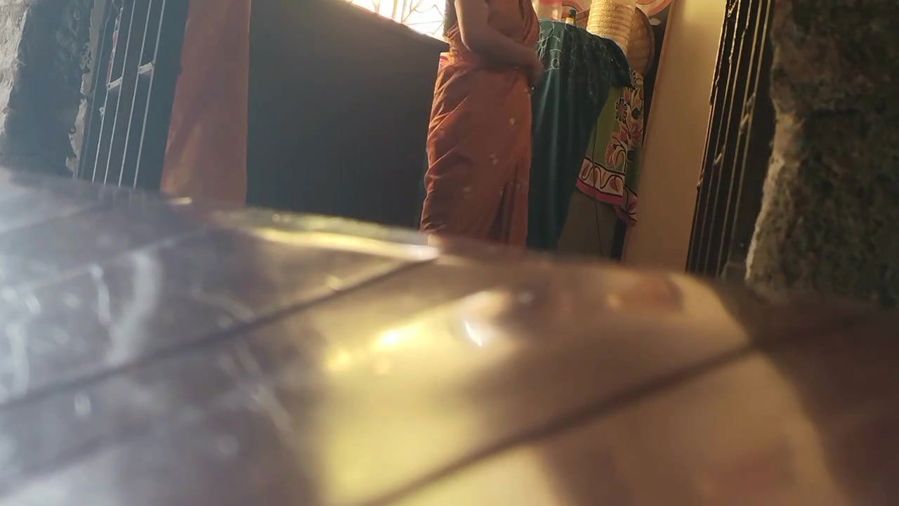 Desi Bhabi And Neighbor Devar Ki Chudai Video Kisine Chupke Se Viral Kar Diya Part 1