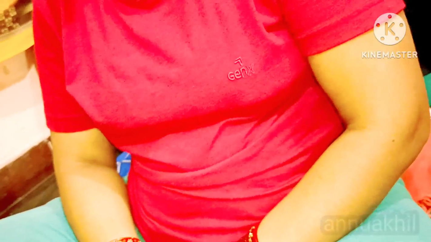 Desi chachi ko bateeje ne Manaya chudai ke liye anuty ki chudai HINDI VIOCE