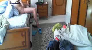 meri maa masturbating in her bedroom filmed