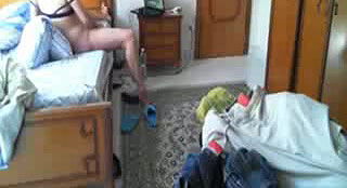 meri maa masturbating in her bedroom filmed