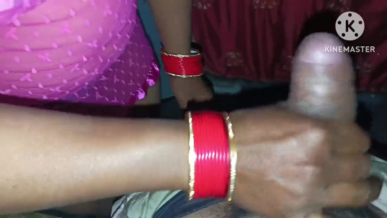 Desi choti sali ko tharki jija ne choda on the day of New Year party, clear Hindi voice