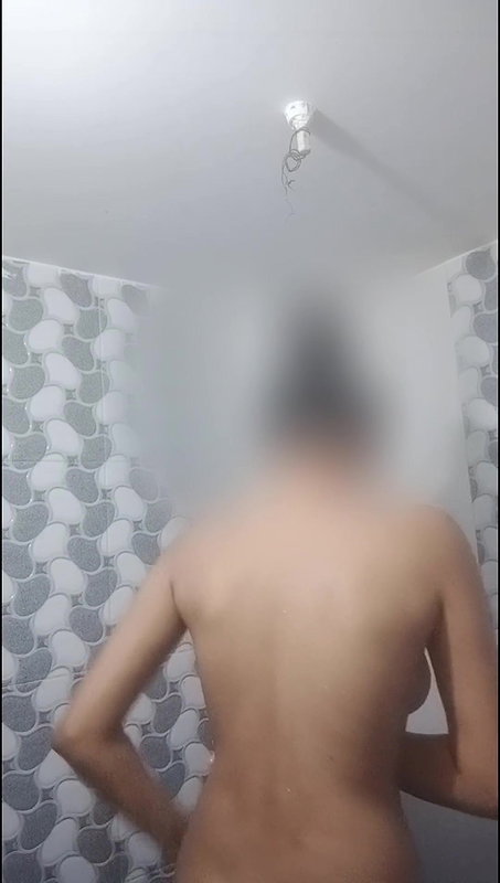 Desi Girl Bathing and Pissing