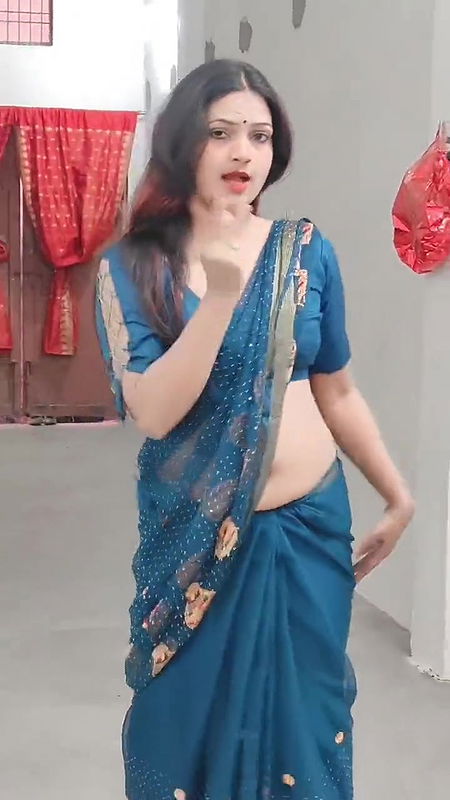 Desi girl first time video part 1