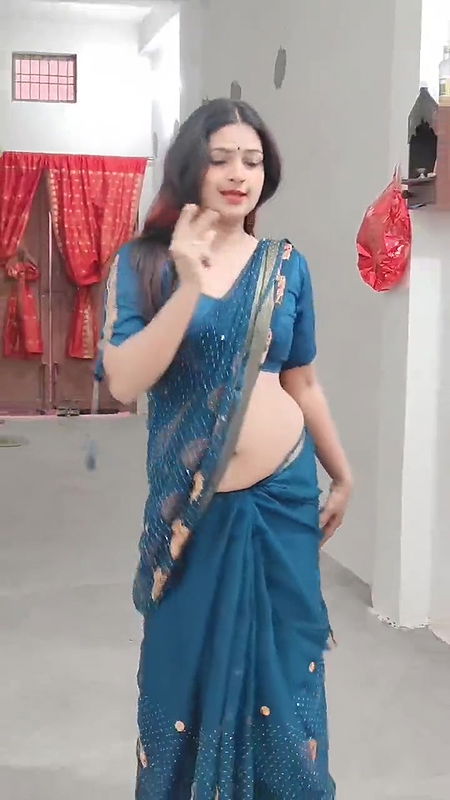 Desi girl first time video part 1
