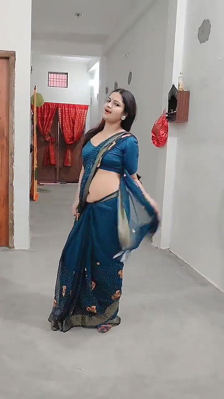 Desi girl first time video part 1