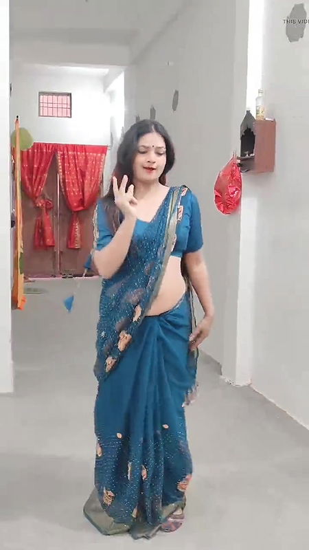 Desi girl first time video part 1