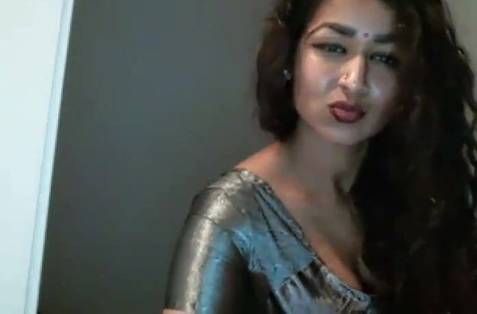 miya rai indian babe on live cam
