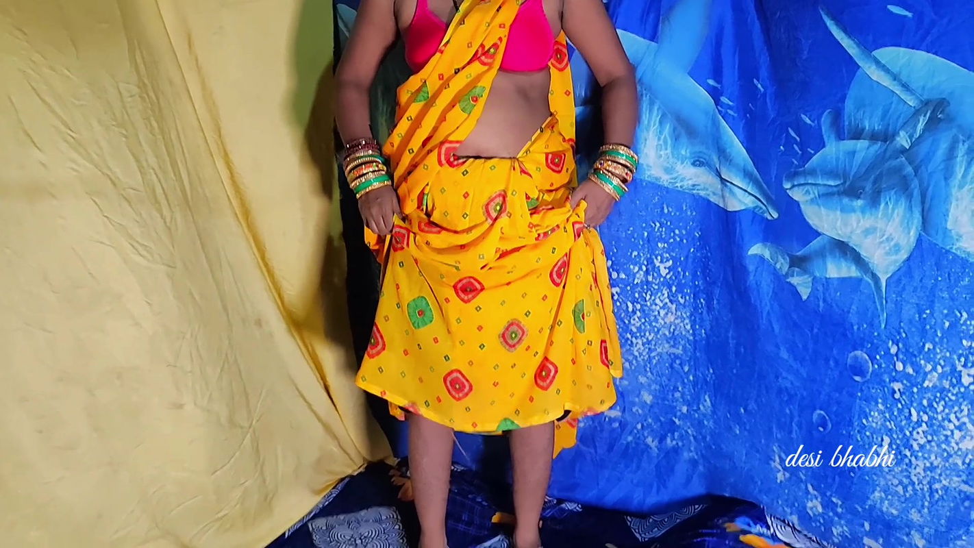 Desi Indian Bhabhi hard pussy creampie sex video real desi sex