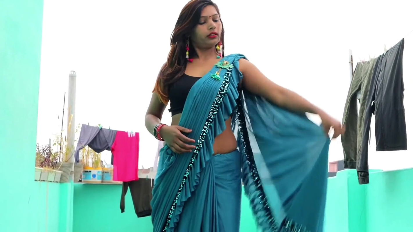 desi indian girlfriend with neighbors