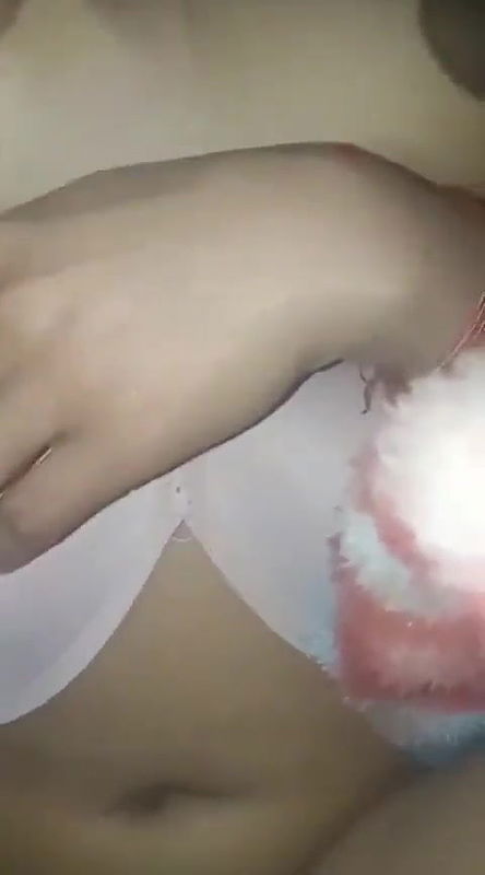 Desi Indian Sexy Bhabhi Radha Fucking Hard with Sequerting on Bed