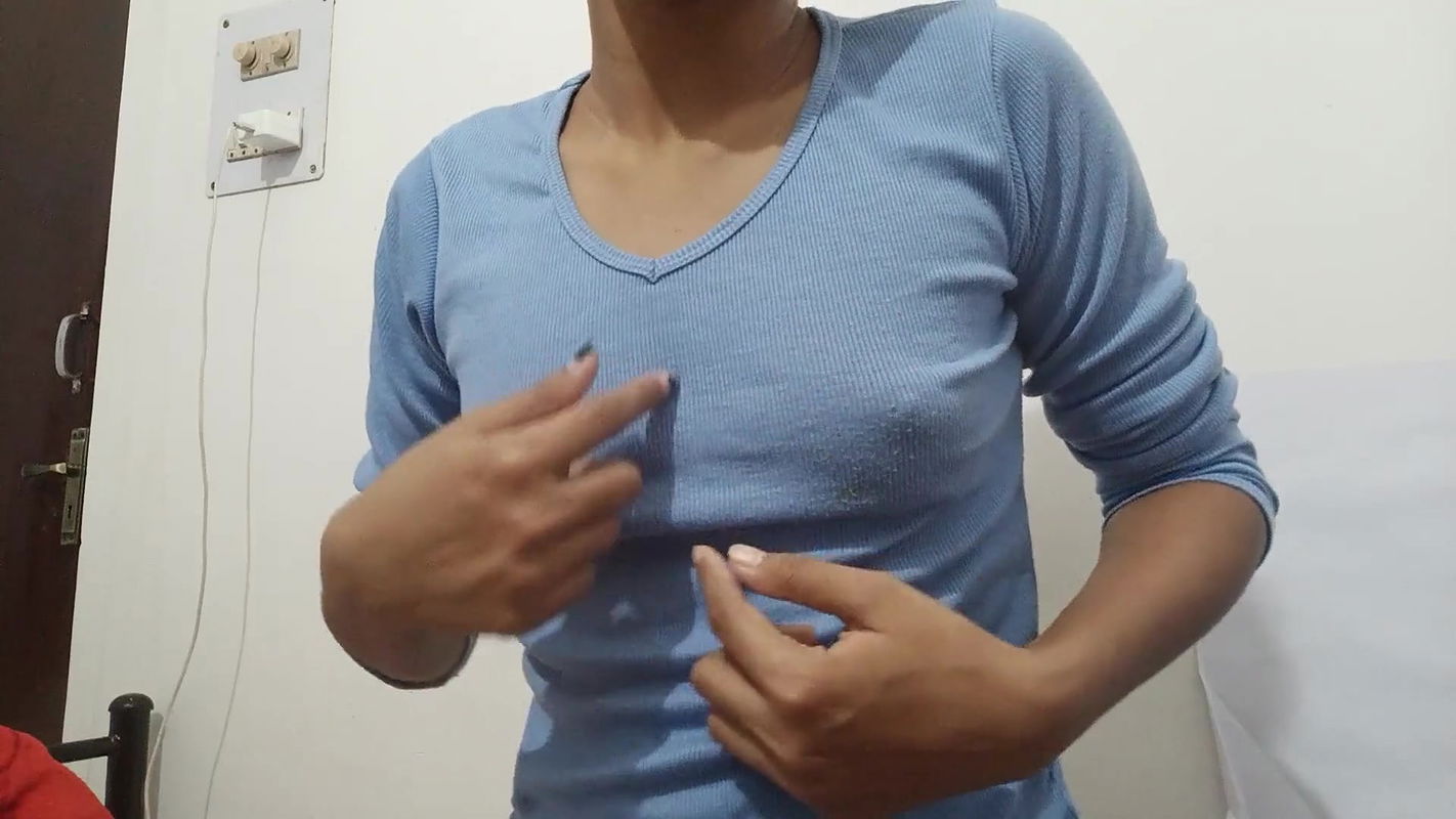 desi indian village babe strips and show hairy pussy