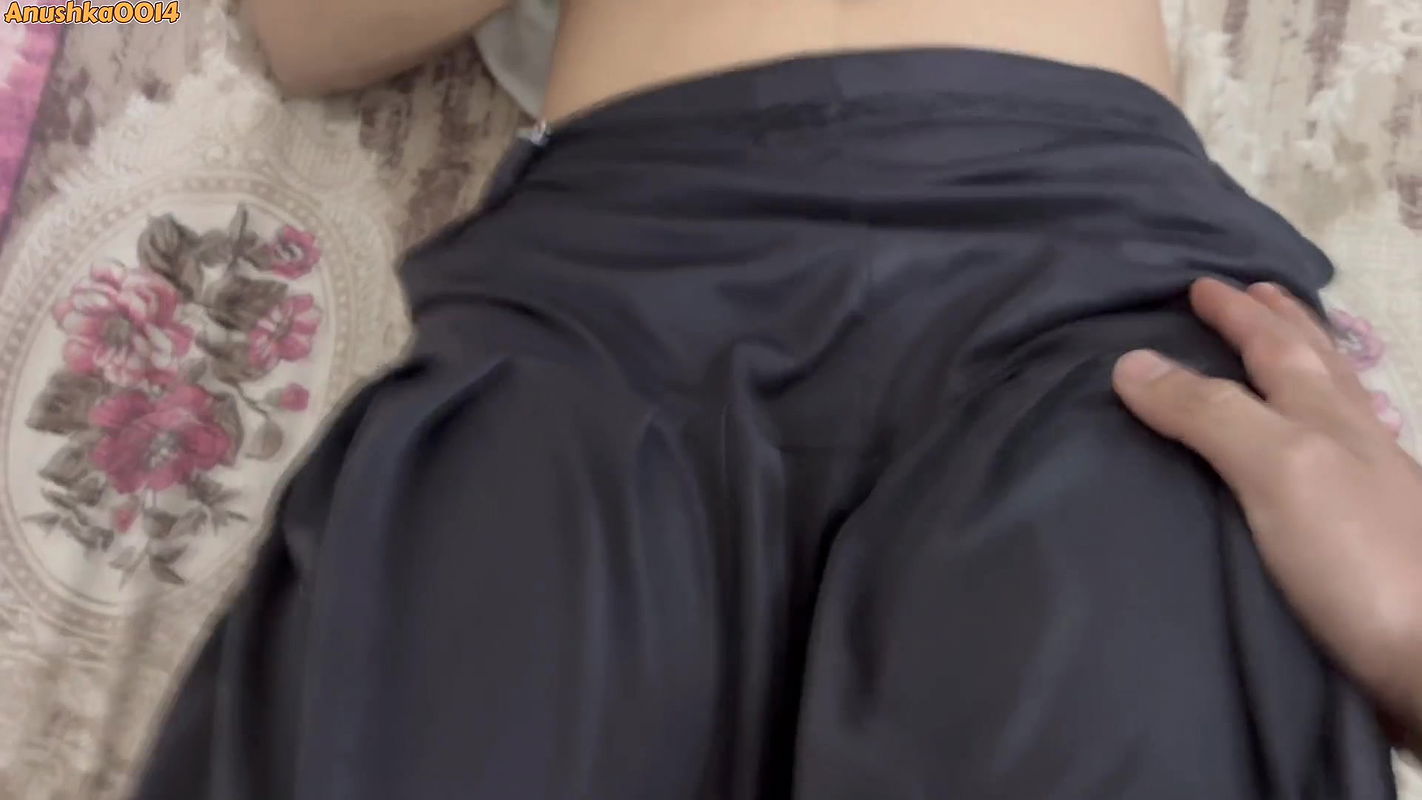 Desi indian village college girl fucking (Hindi)