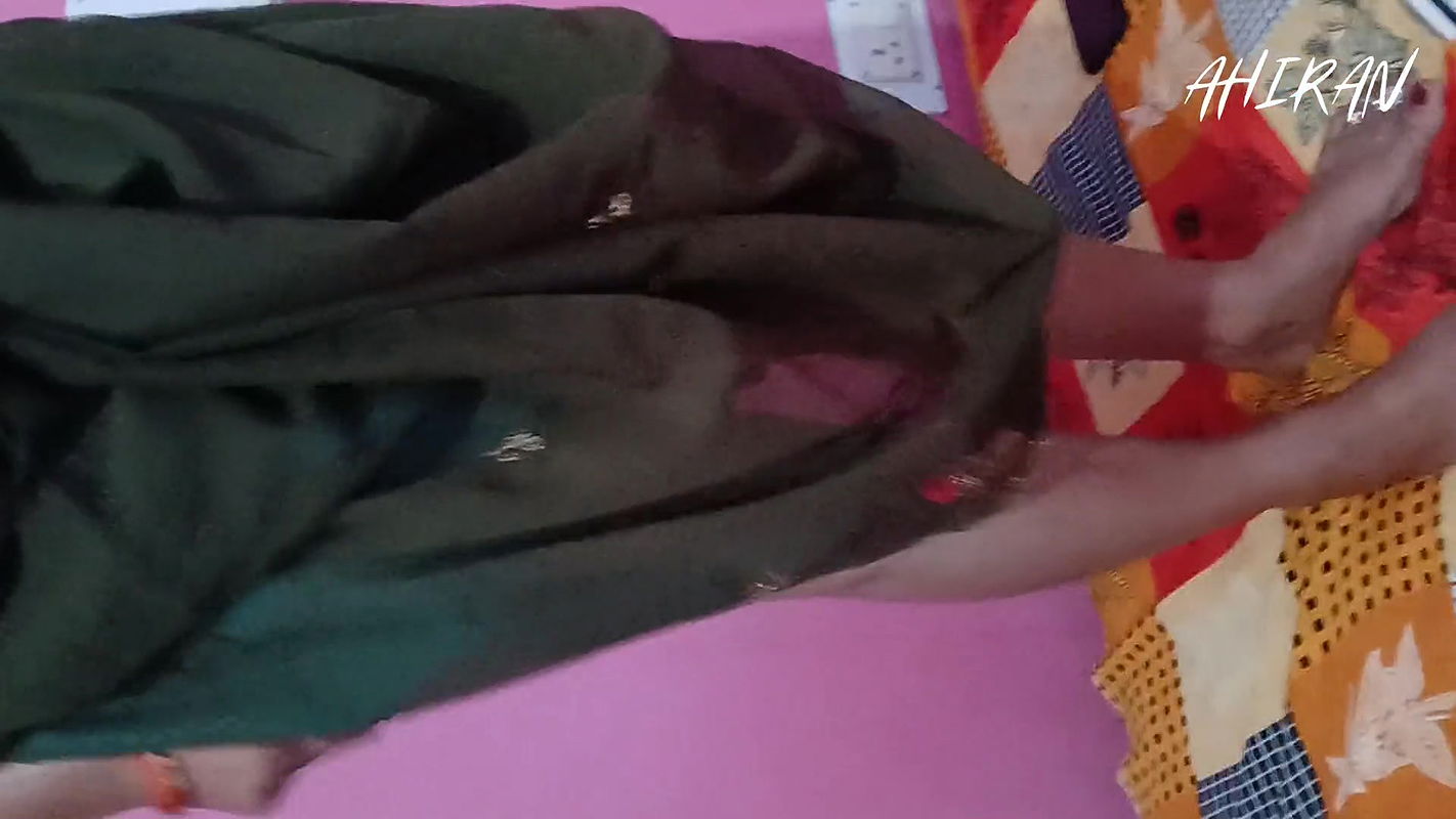 DESI SAPNA BHABI CHUT OR GAND REVIEW