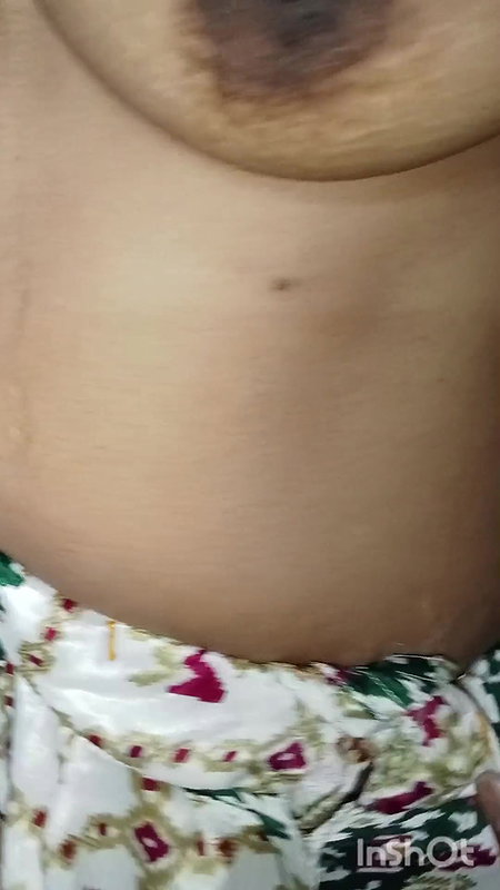 Desi sexy aunty ko mast jamke table lekar choda