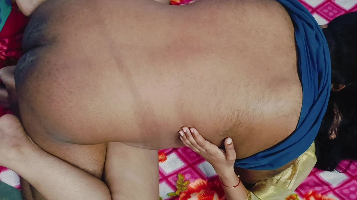 Desi sexy slut ki park me chudai Hindi audio