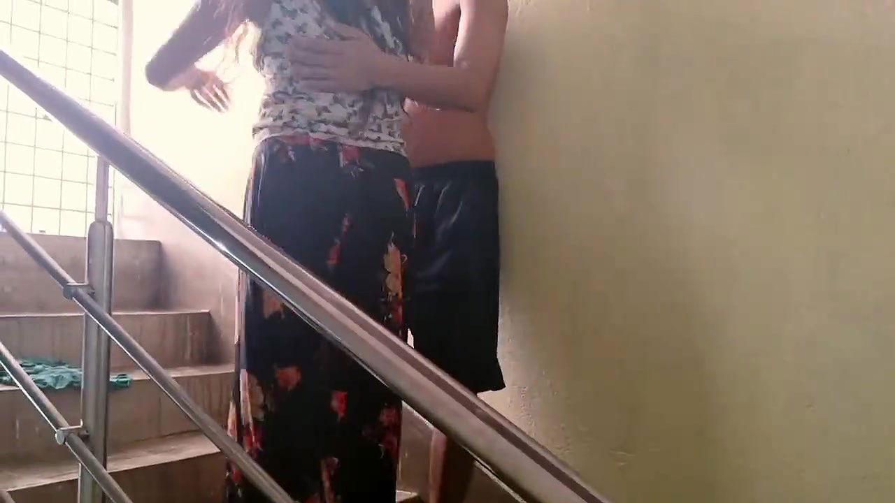 Desi stepsister ko bahut e dhamdar chudai kiya stepwriter ne stepwriter ne