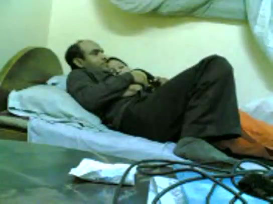 neelu bhabhi affair with hubby friend mms