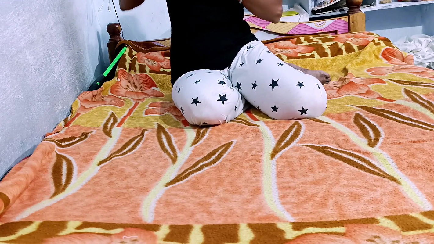 Indian Hot Wife Homemade Handjob Blowjob Footjob Part 1