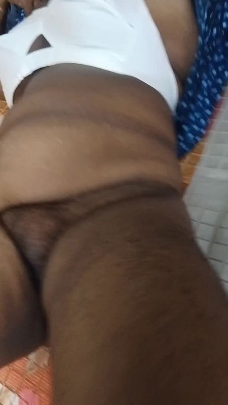 Indian Housewife Bedroom Finger Performance