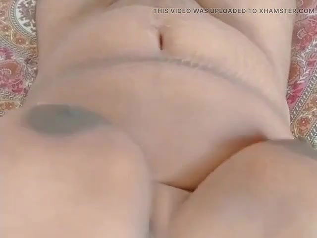 Indian lady finger performance