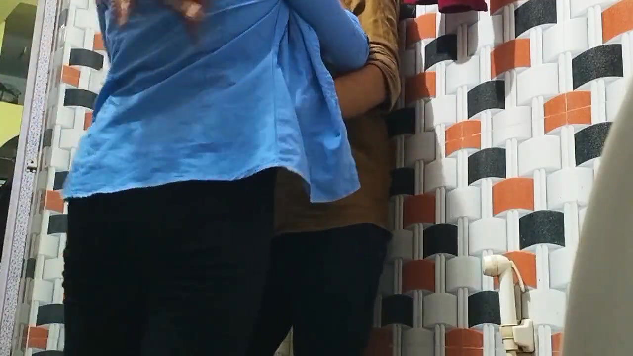 Indian office girl taken to bathroom by boss