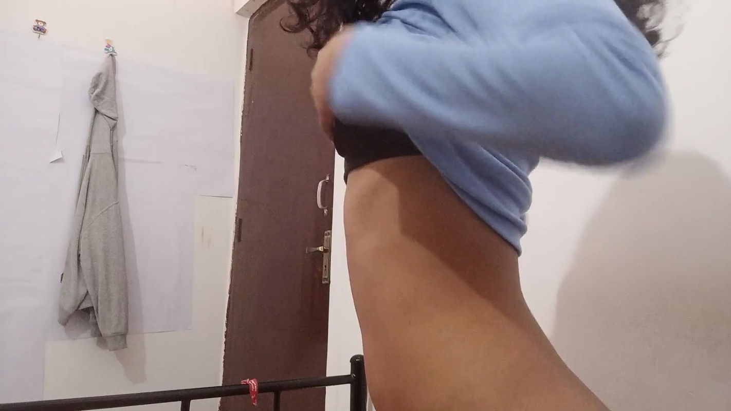 Indian sexi live video web cam live tie bhabhi