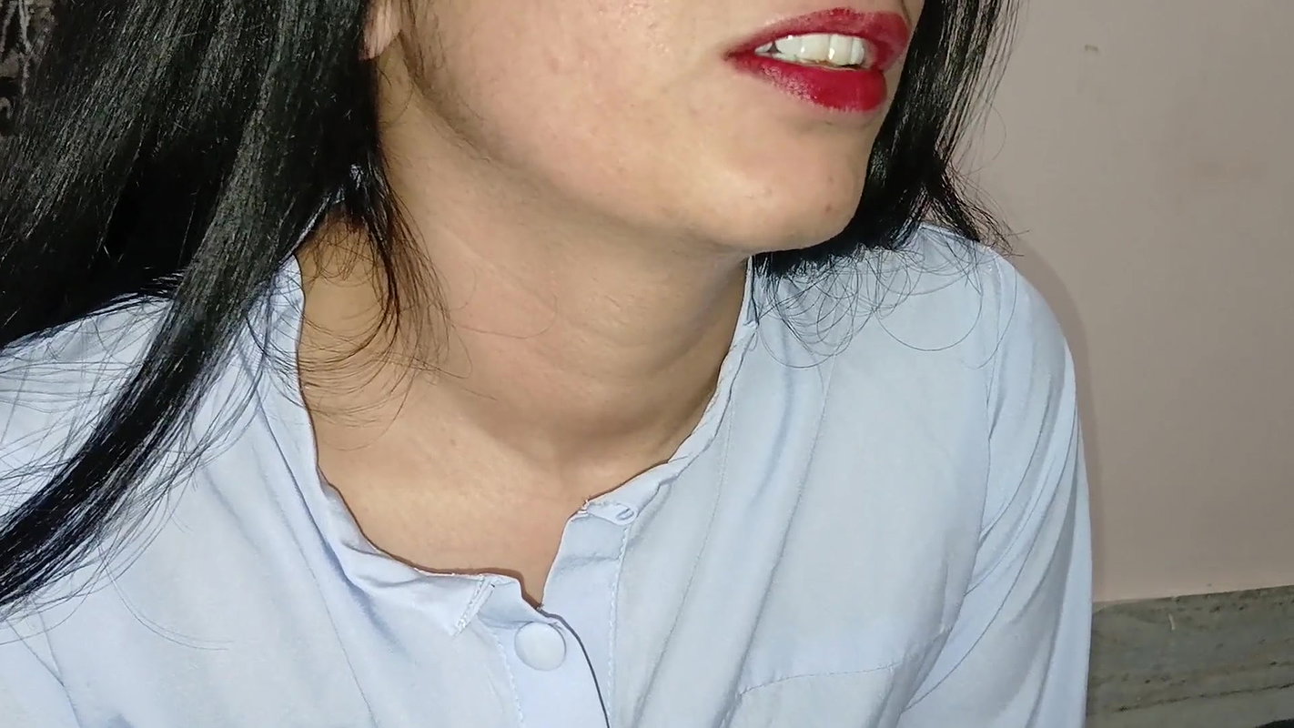 Indian Slim Girl Peeing pee porn sex video