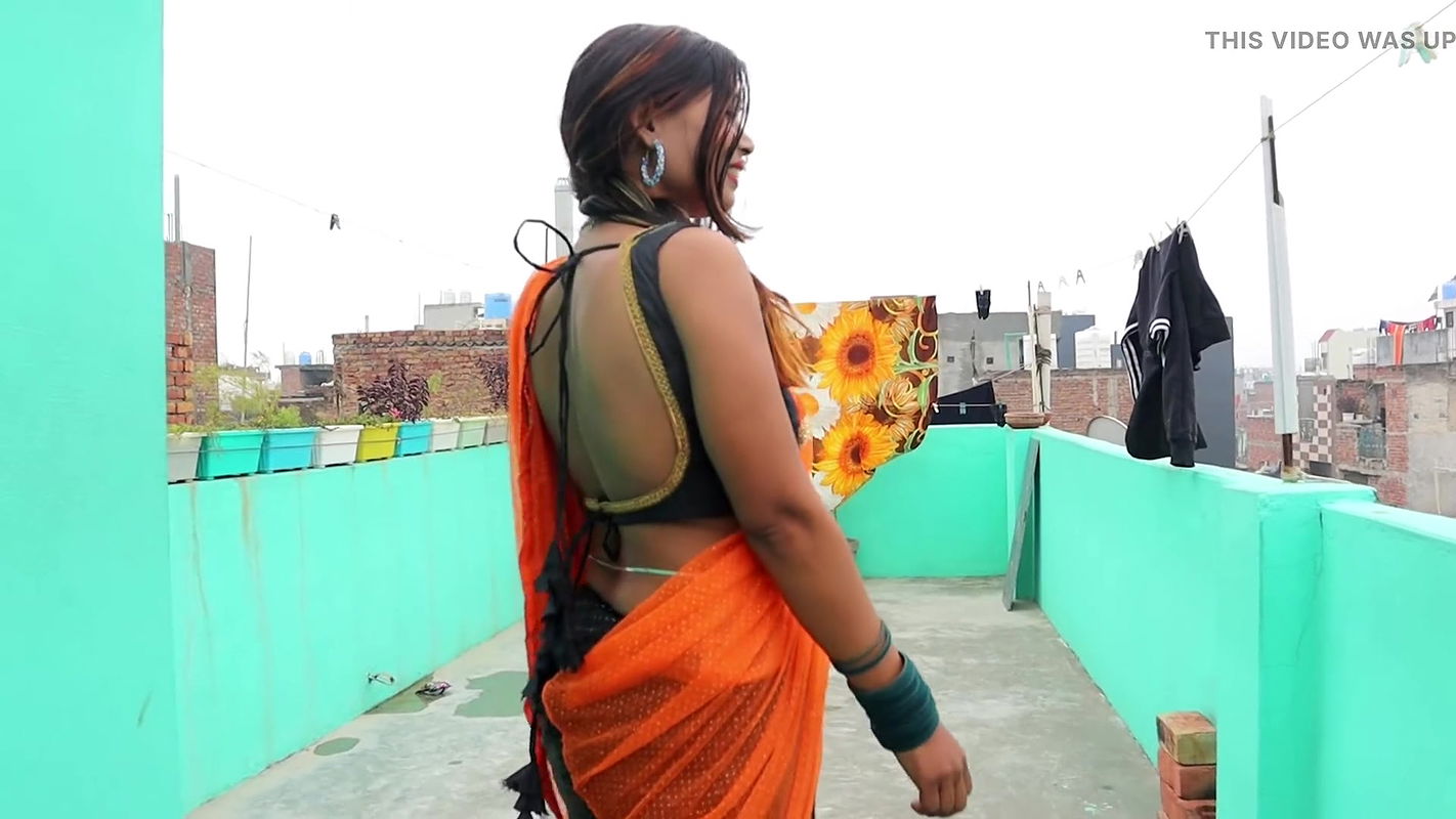 indian village wife having fun video