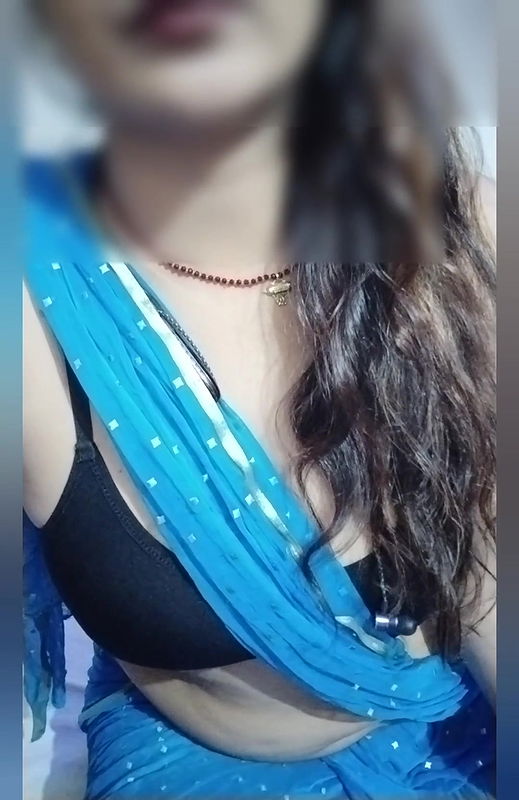 Jawan Naukar Ke Shaat Chudai Story