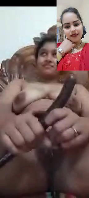 Bhabi Masturbating