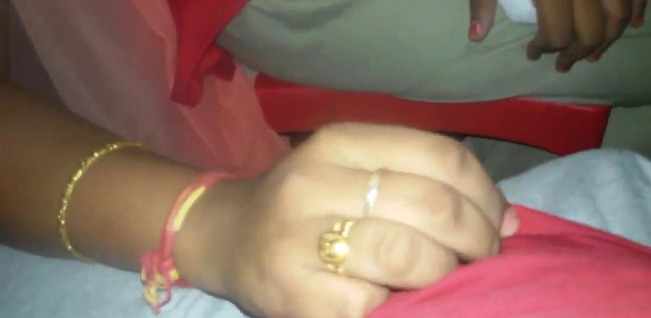 Desi cheating wife getting boob sucked