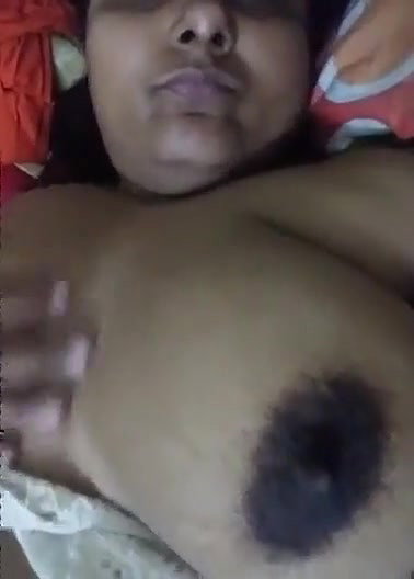 Desi Houseiwe saaritha 40DD boobs