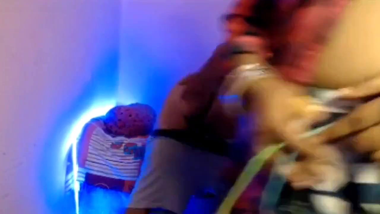 Horny Mistress Enjoyed Sex by Tying the Servant’s Disc