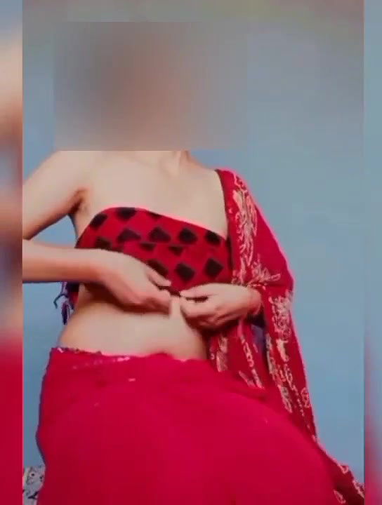 Horny – House owner (Makan Malik)