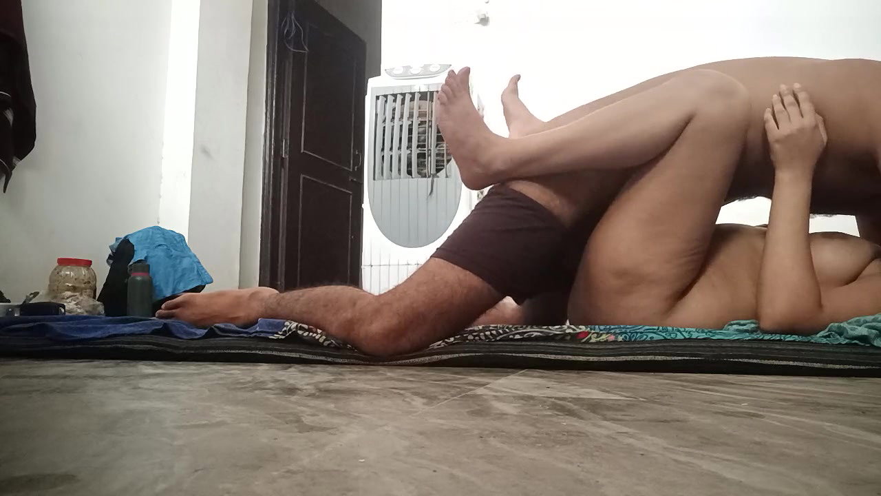 Hardcore fucking with sexy girl