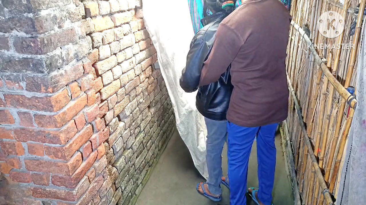 Fucking the village neighbor’s hot sexy sister at home. Hindi voice.HQ Xdesi