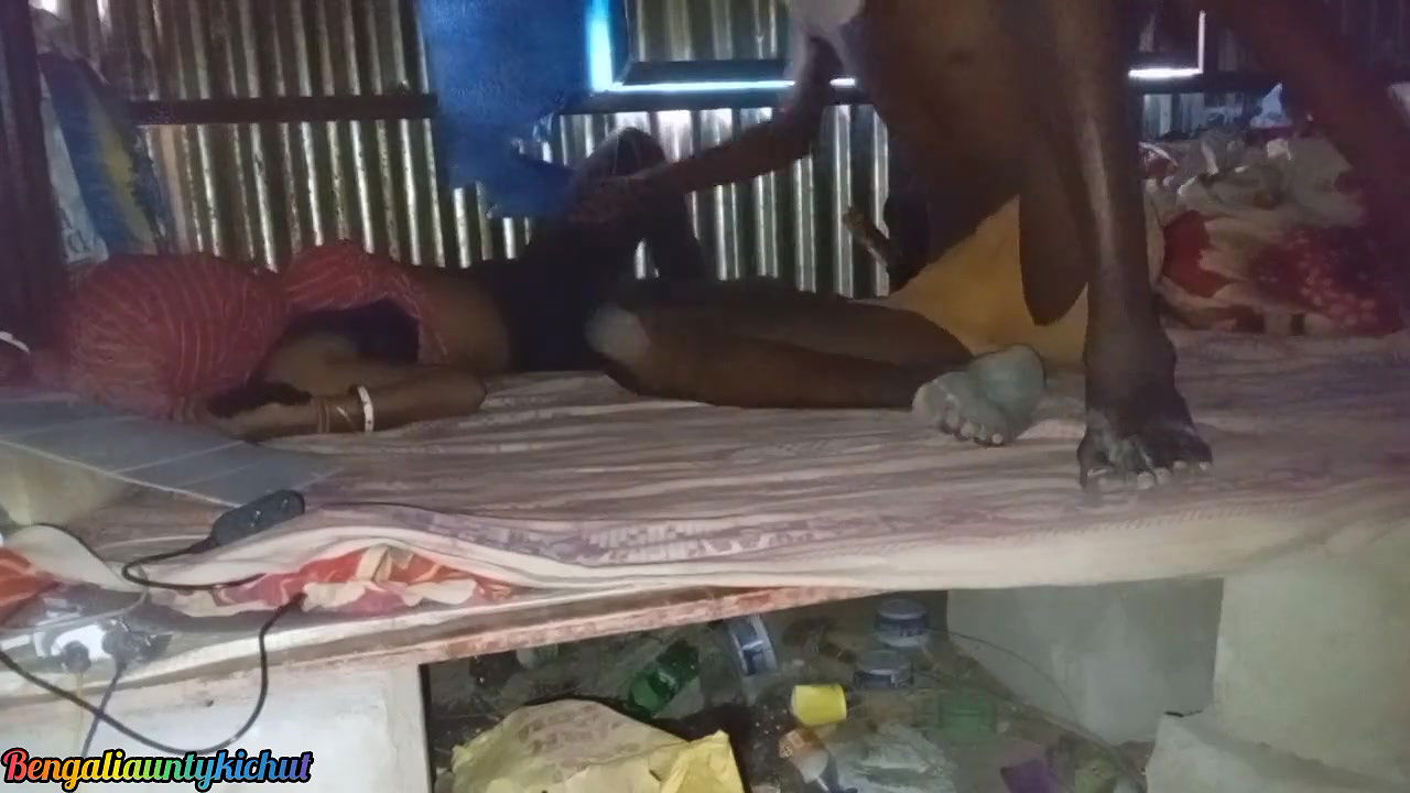 First time sister ka chut Mari by oiling by bengaliauntykichut