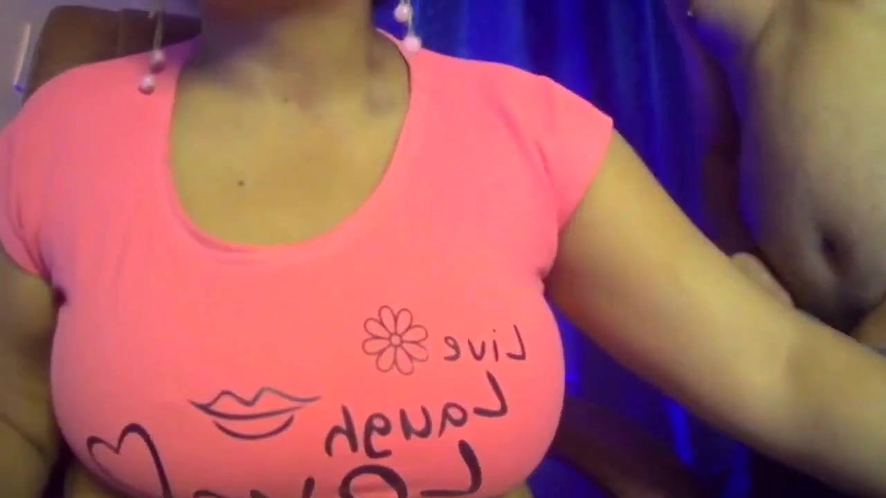 Desi Sexy Boy Had Sex Fun Behind the Scenes by Sucking the Girl’s Boobs and Sucking Her Nipples