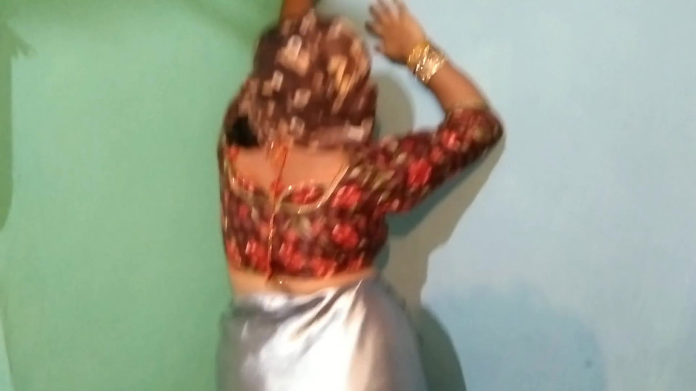 Hijab girl with hindu in sex