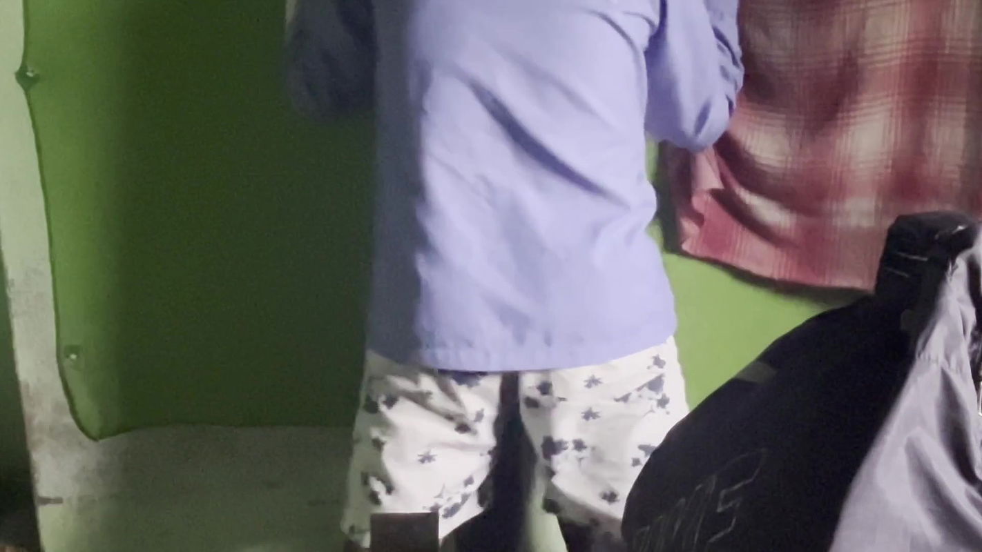 Gurd ne college girl ke sath kiya romance, kya hua