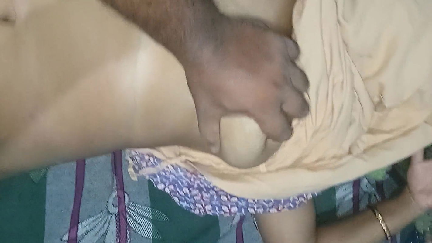 Girlfriend first time fucked by her boyfriend in the room with Big penis