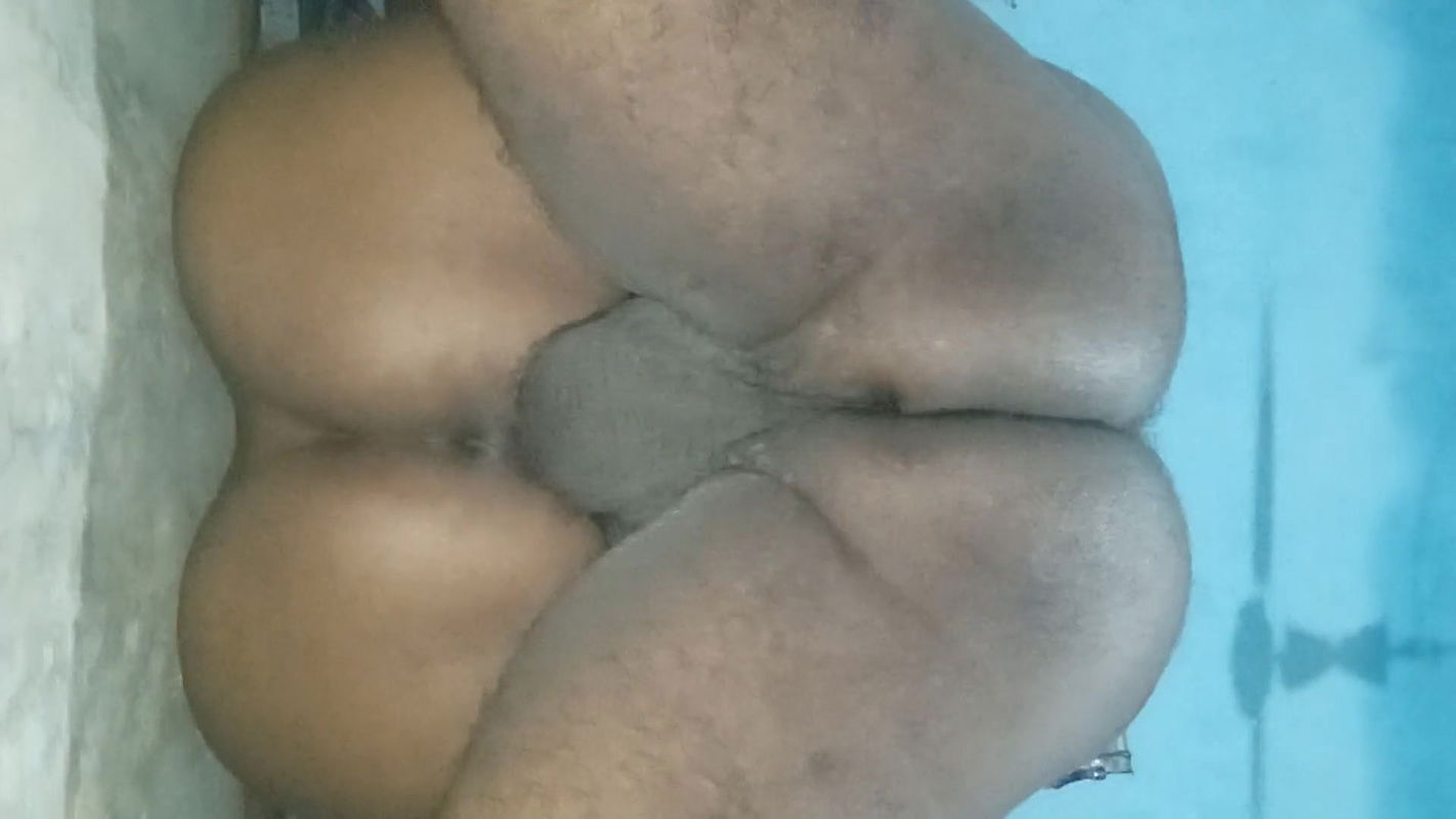 Girlfriend first time fucked by her boyfriend in the room with Big penis