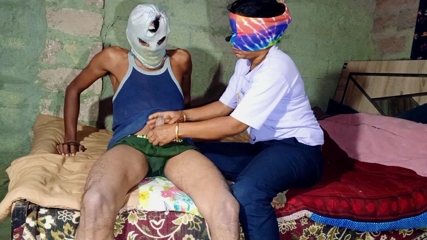 Girl friend Ko gand land dala