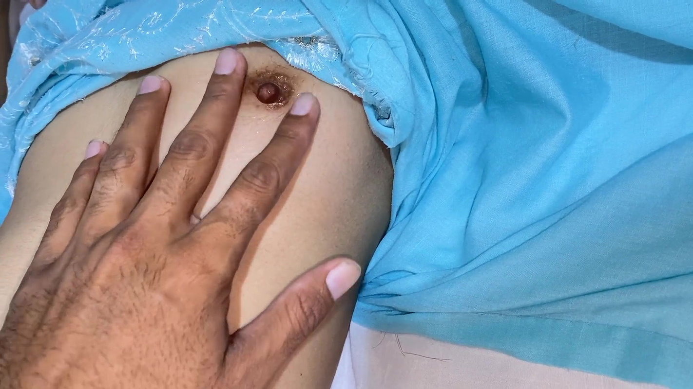 gaov ki ladki ki pahli chudayi hotel me