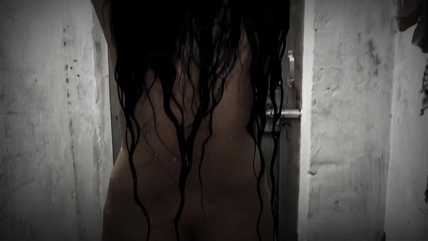 Gaon ki pyasi punjaban Aunty DESIFILMY45 SLIMGIRL